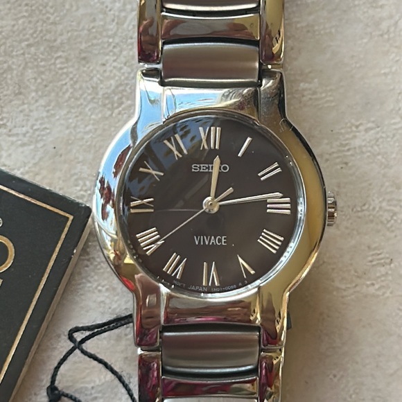 Seiko lady Vivace Watch #SXGG05